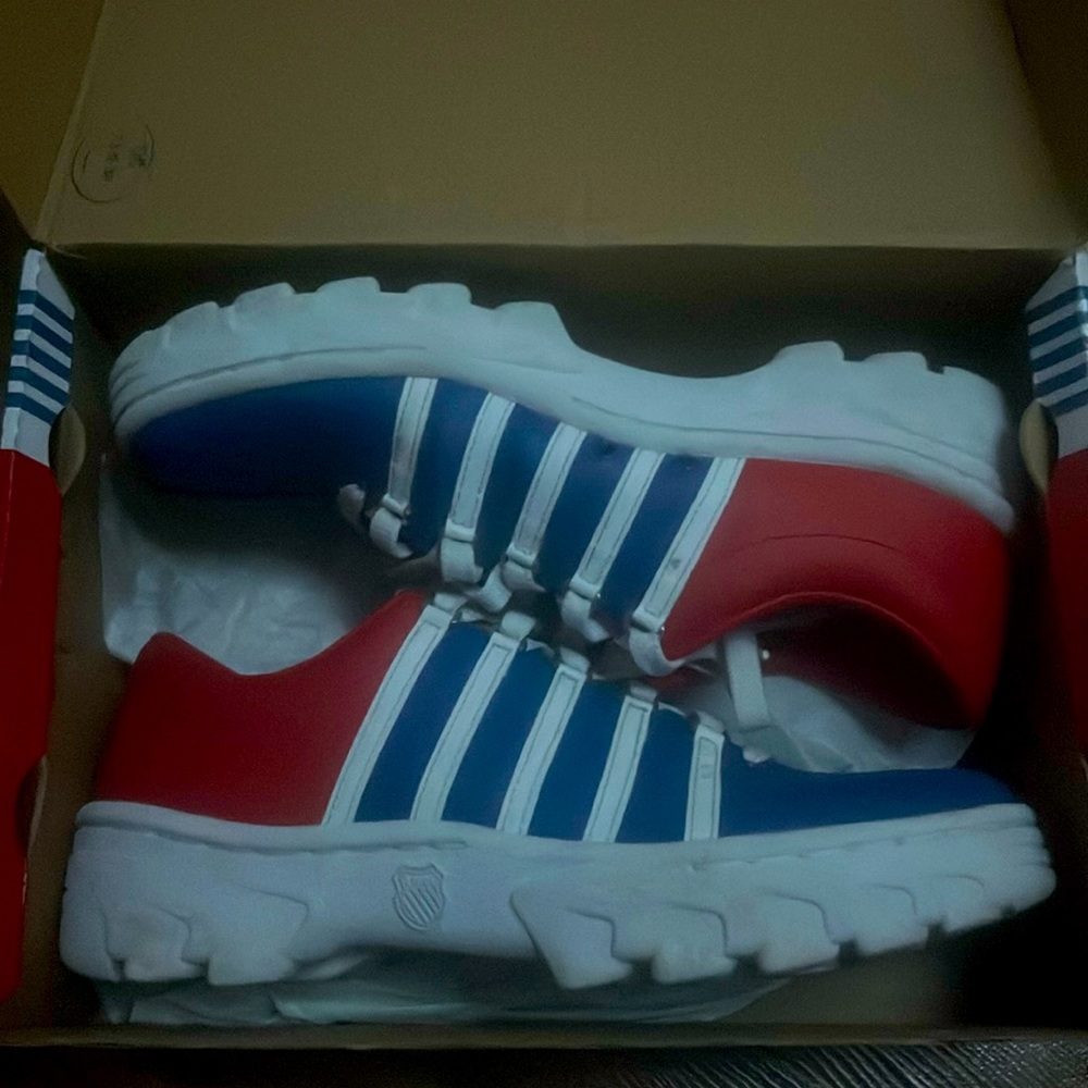 women’s 7 k swiss red/blue/yellow shoes